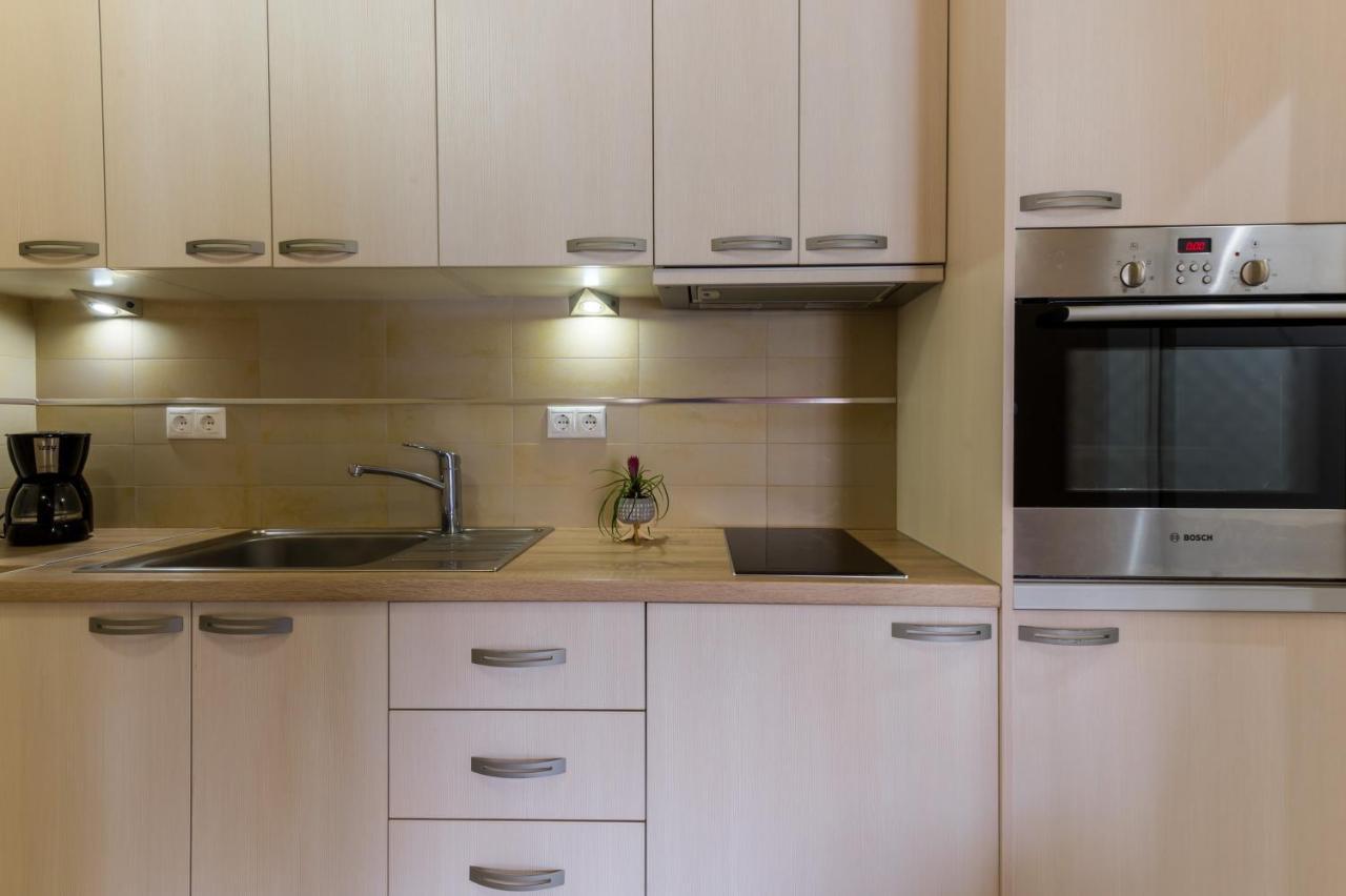 Rouchotas Apartments Аргостолион Экстерьер фото