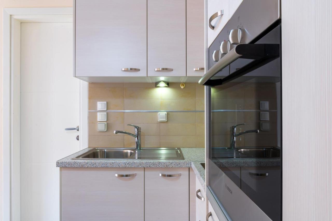 Rouchotas Apartments Аргостолион Экстерьер фото