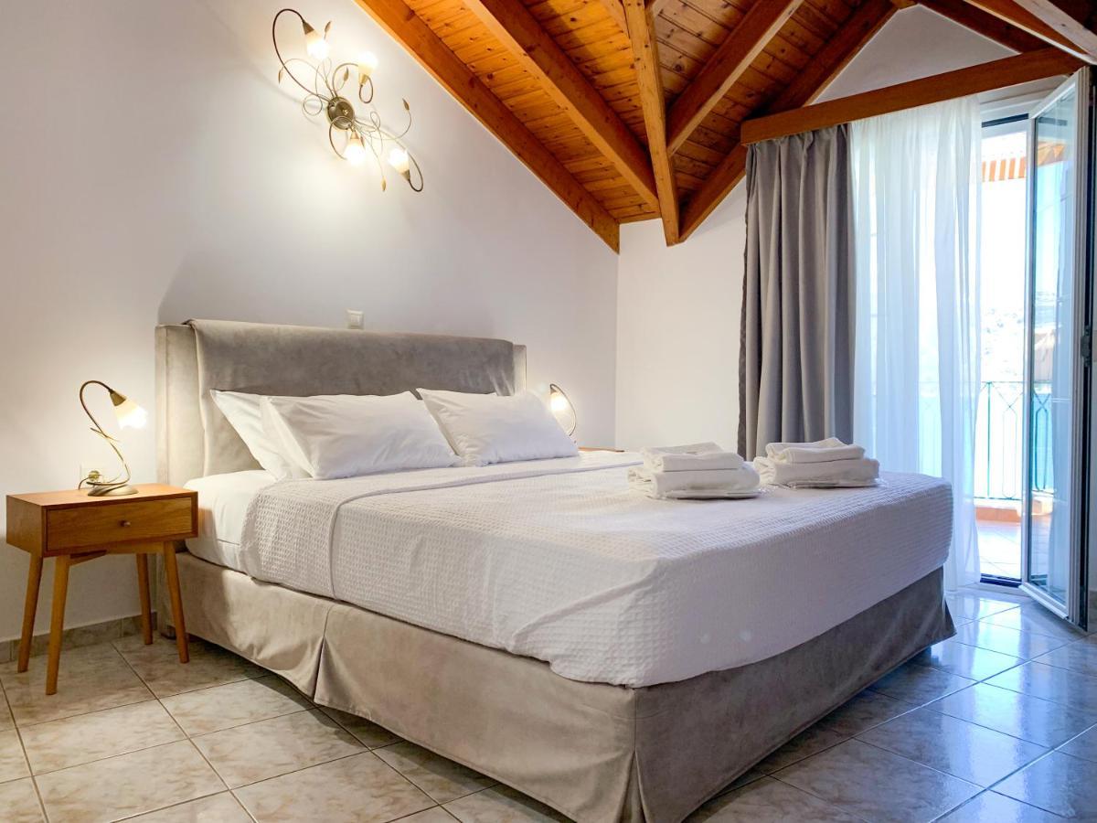Rouchotas Apartments Аргостолион Экстерьер фото