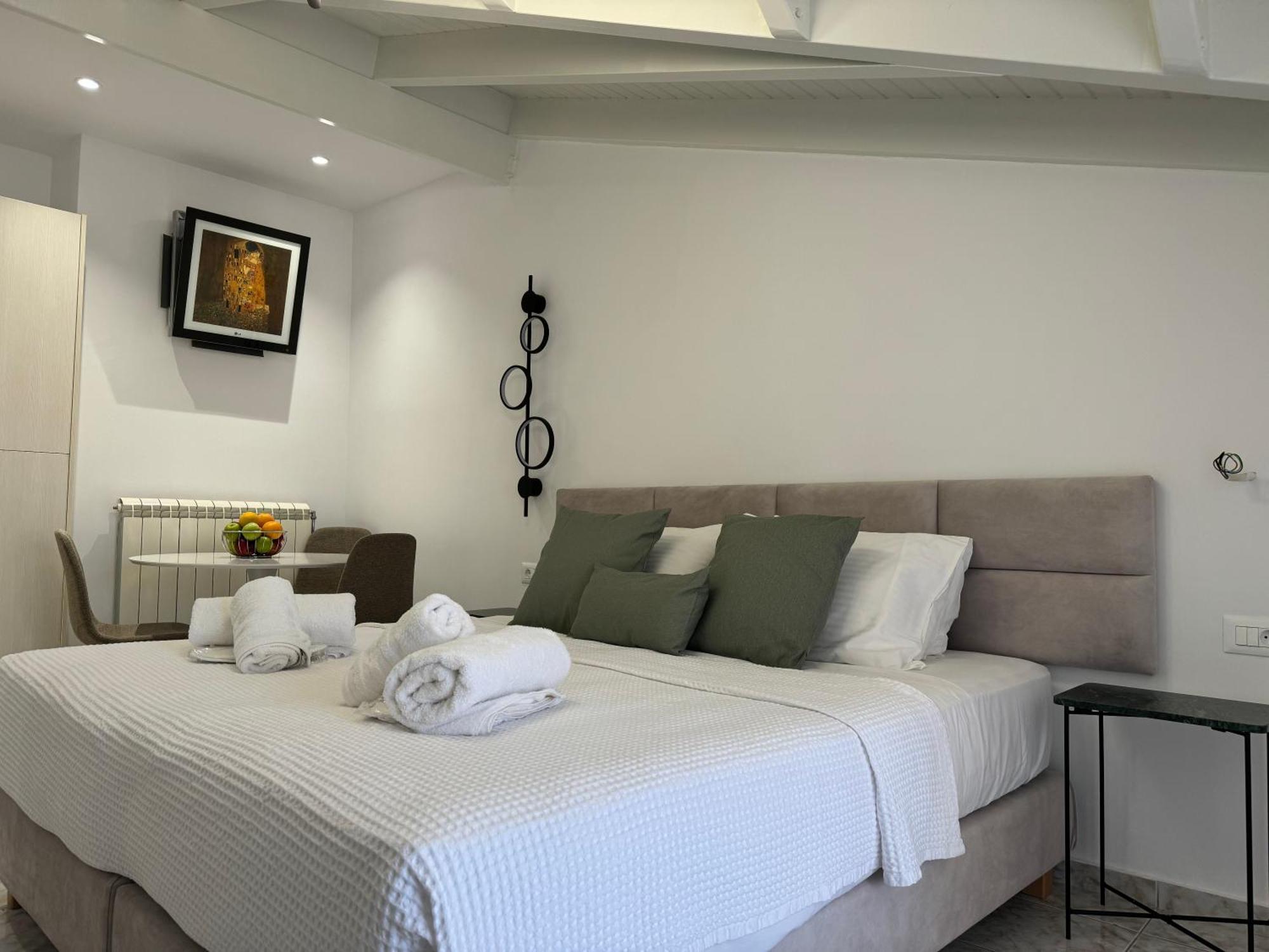 Rouchotas Apartments Аргостолион Экстерьер фото